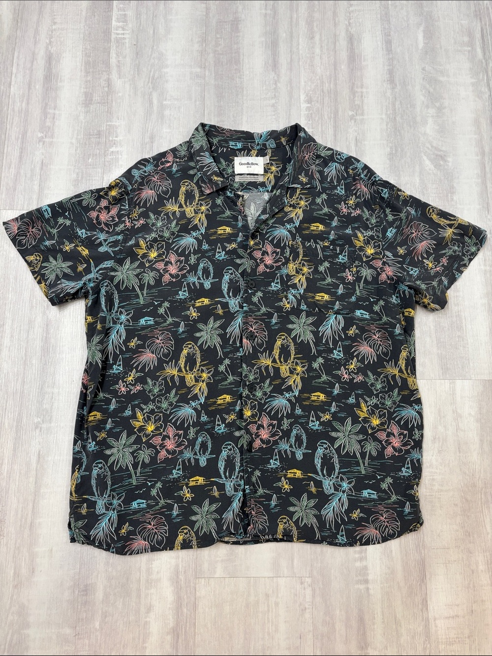 Goodfellow & Co Black Tropical Sketch Short Sleeve Button Down Shirt Large